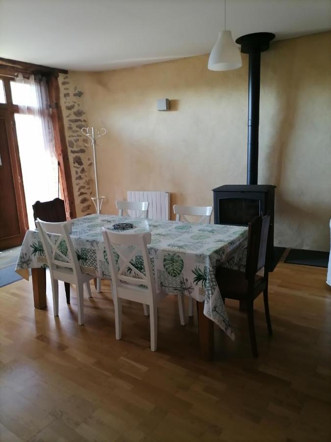شقة Le Relais D'Anglards المظهر الخارجي الصورة